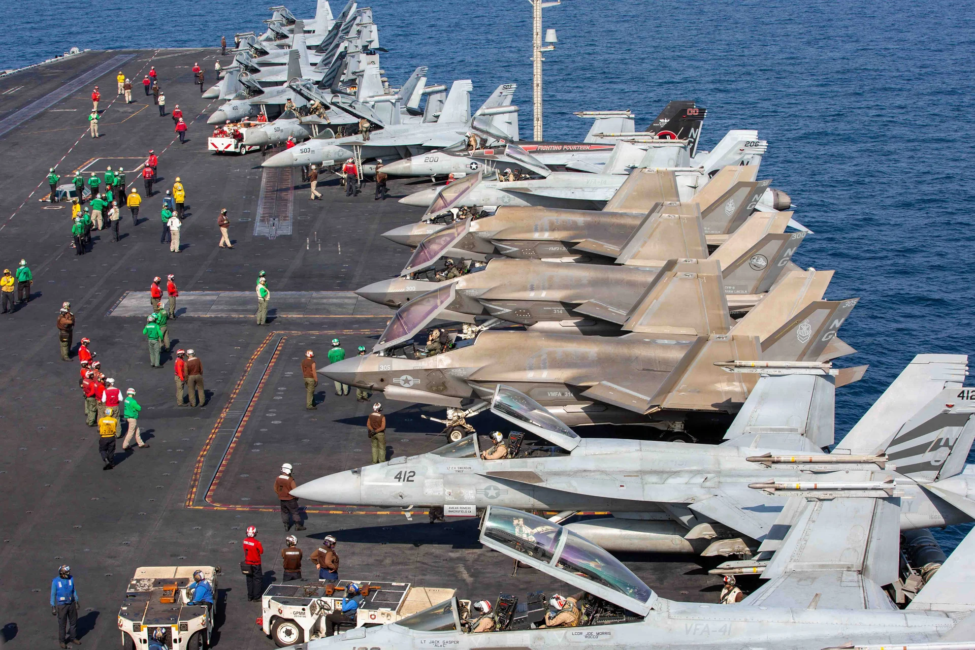 United States announces blockade on the Strait of Hormuz